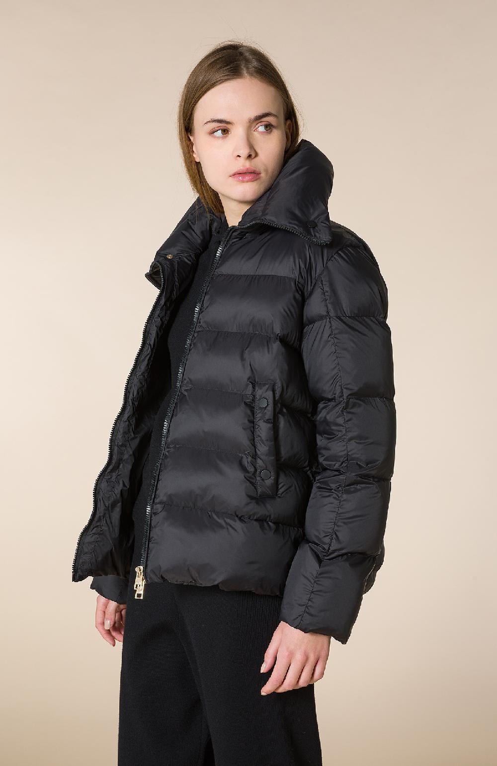 Seventy Piumino Corto Trapuntato A Boudin Con Full Zip - Col. Nero