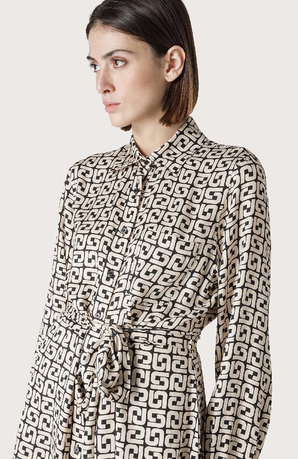 Seventy Abito Camicia Con Fusciacca - Col. Nero