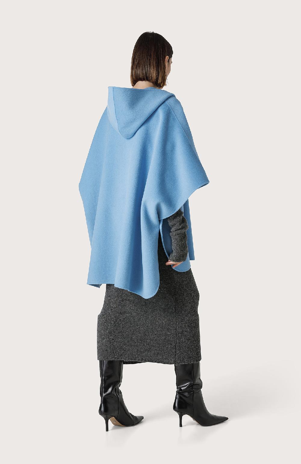 Seventy Cappa Con Collo A Scialle - Col. Blu