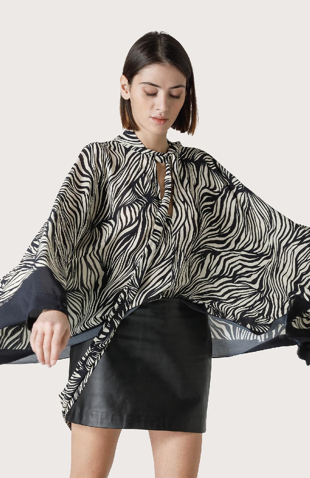 Seventy Maxi Camicia Effetto Poncho - Col. Nero