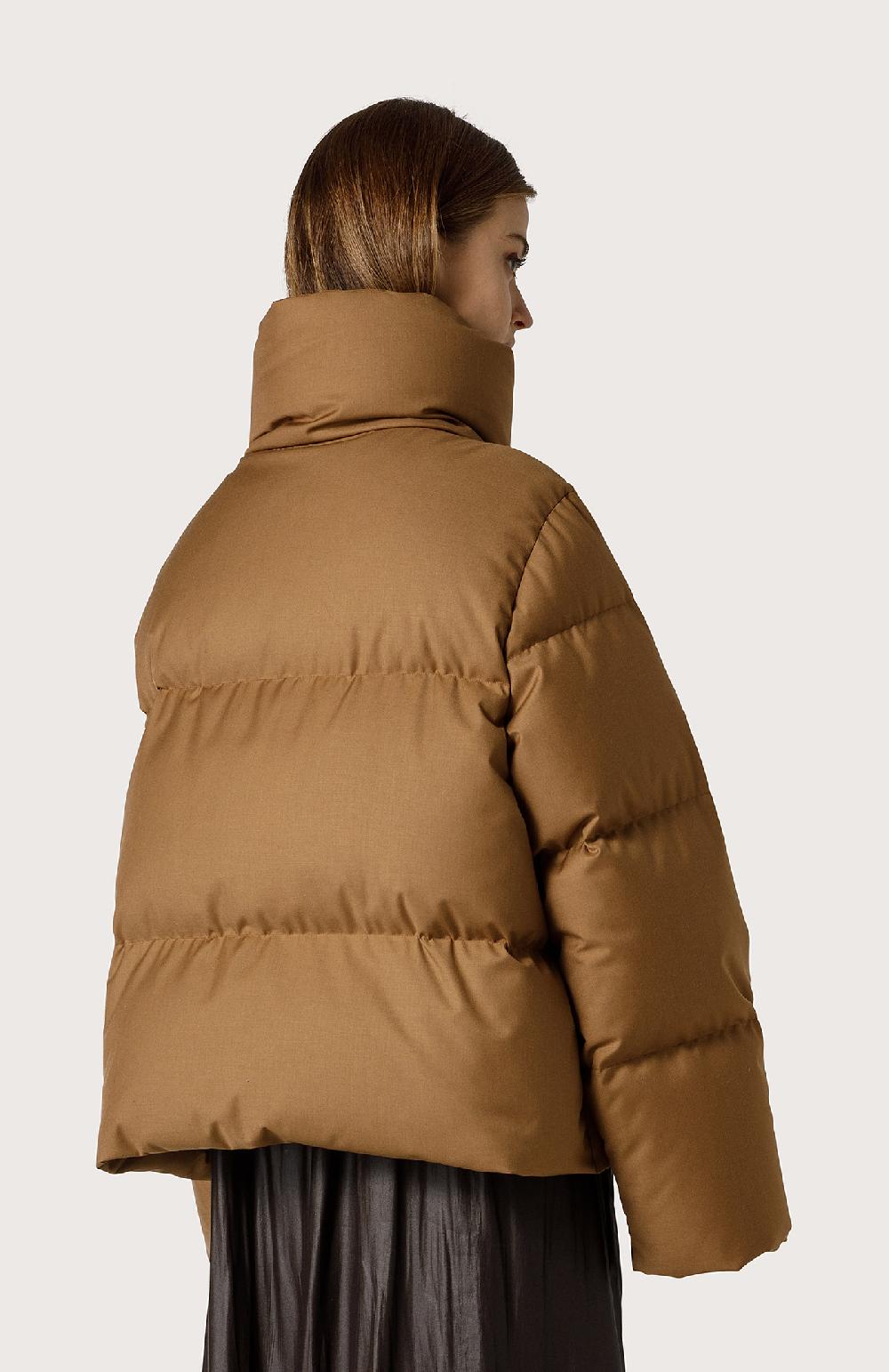 Seventy Piumino Svasato - Col. Neutro