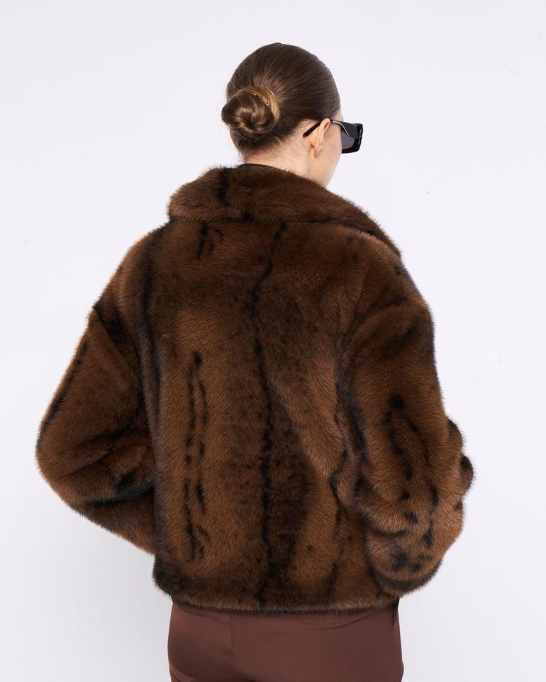 Silvian Heach Pelliccia Ecologica Corta