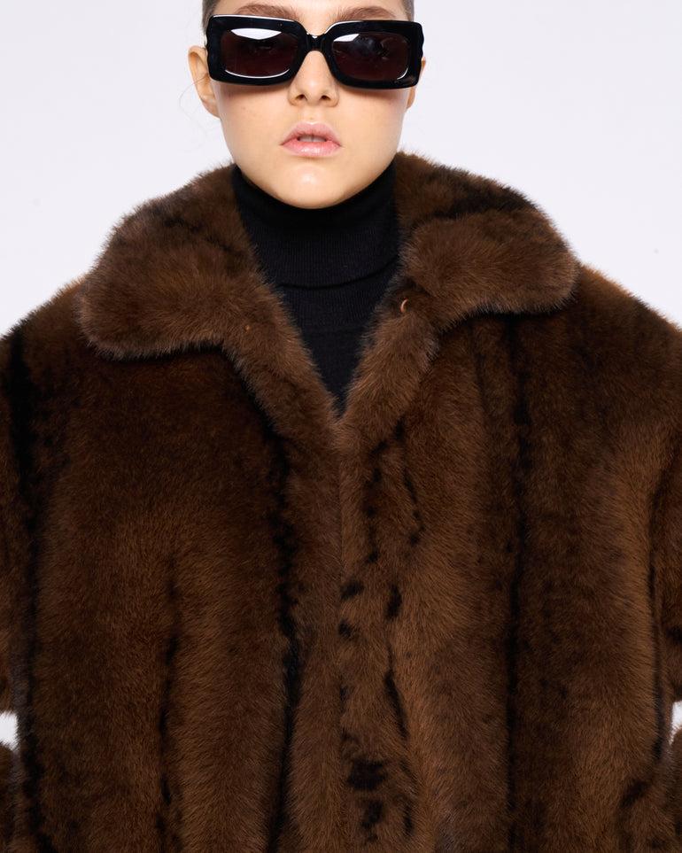 Silvian Heach Pelliccia Ecologica Corta