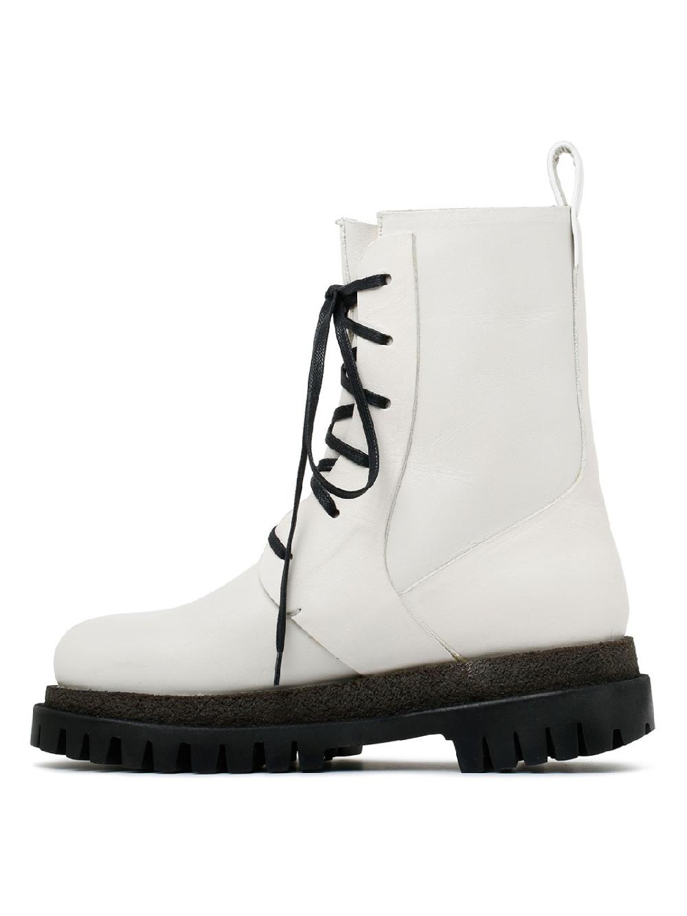 Silvano Sassetti Anfibi Di Colore Bianco