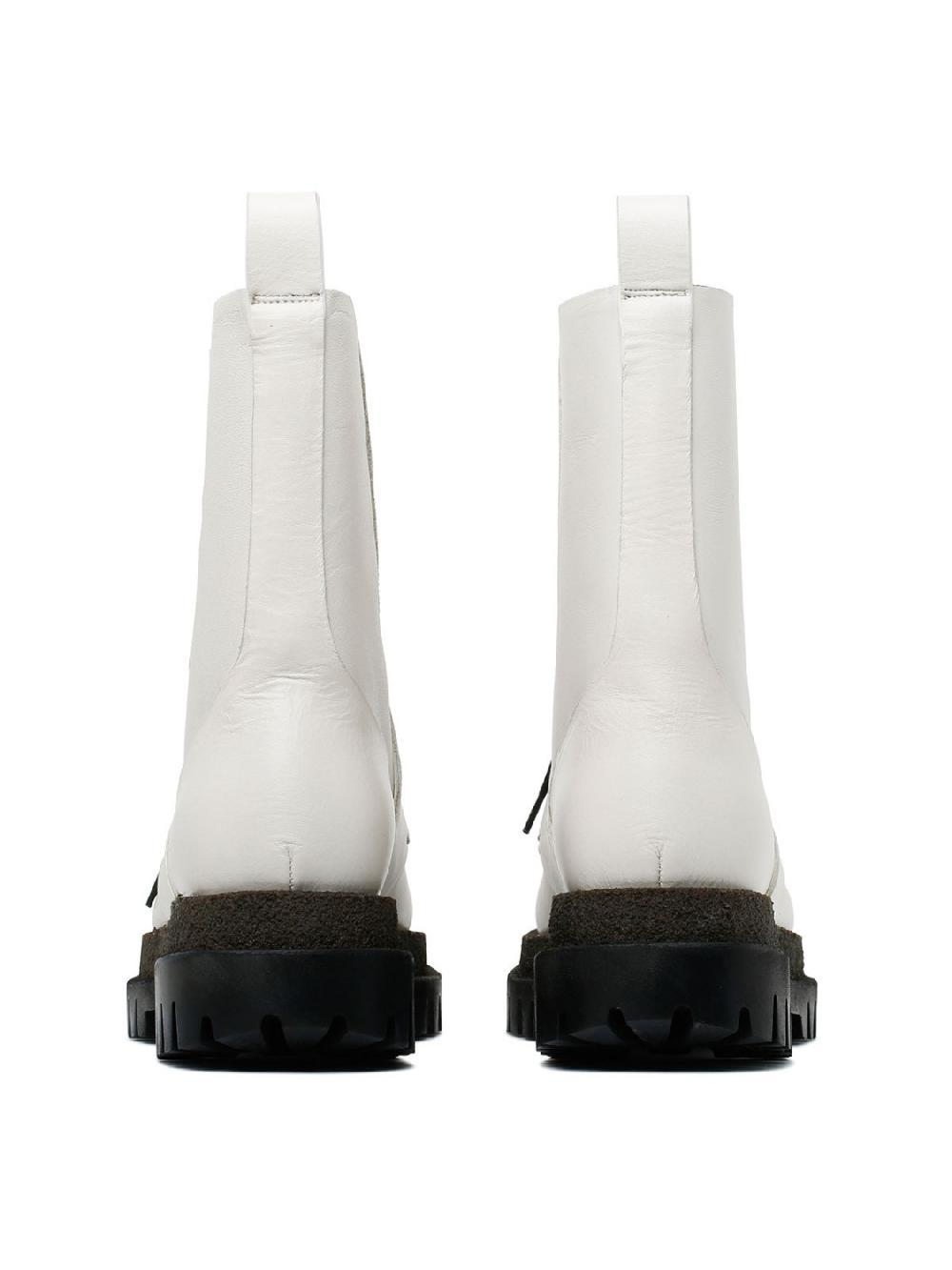 Silvano Sassetti Anfibi Di Colore Bianco