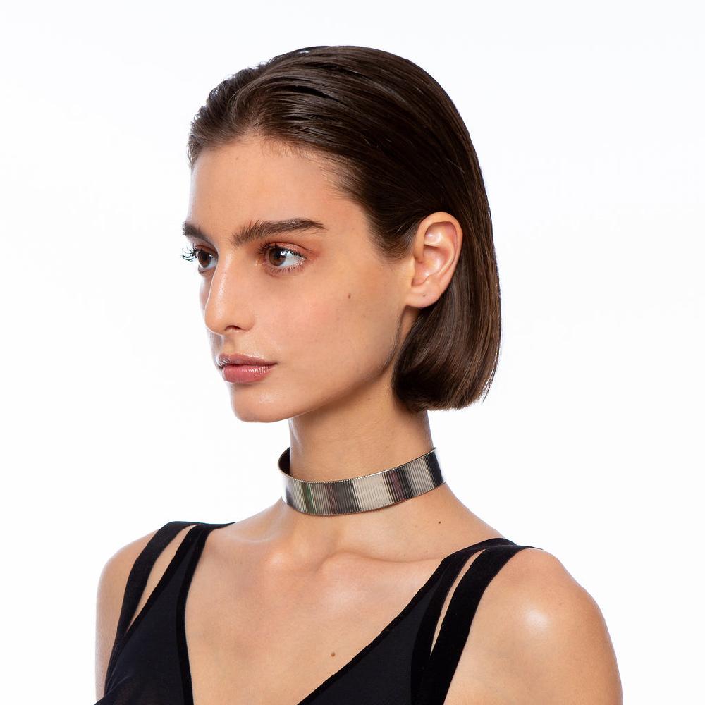Silvia Gnecchi Alisee Choker