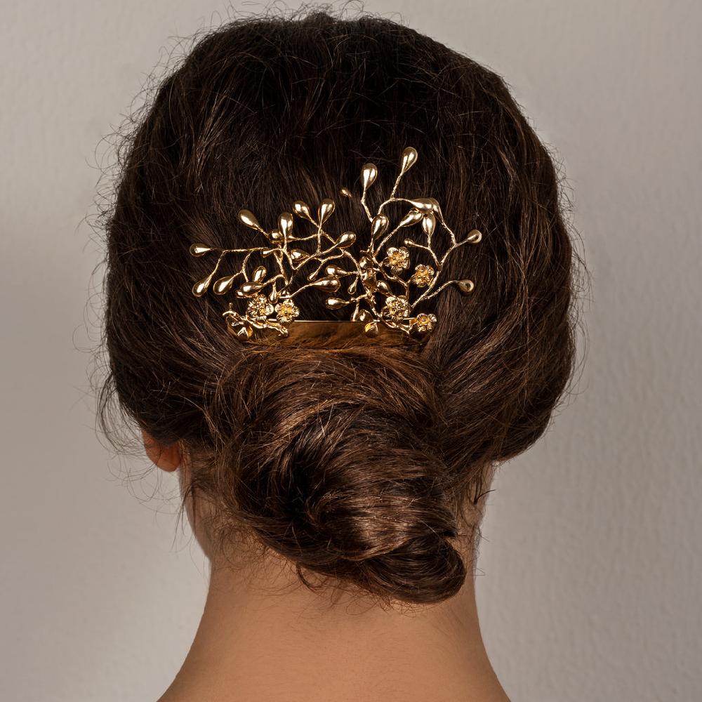 Silvia Gnecchi The Ascott Comb