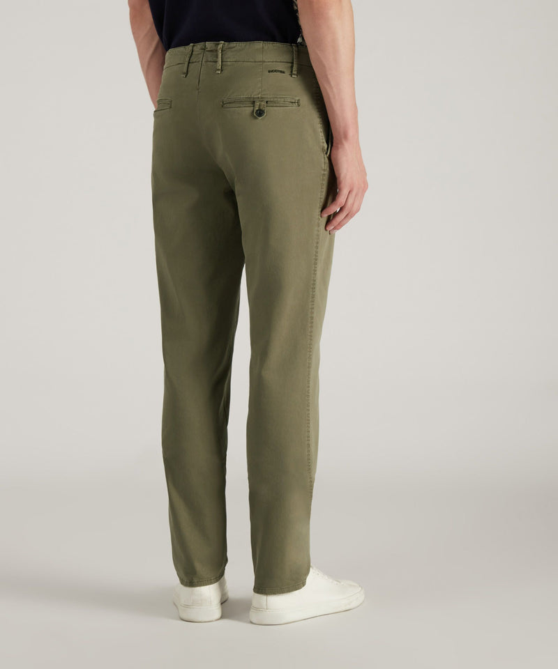 Slowear Pantalone Slim Fit In Gabardina Stretch Certificata