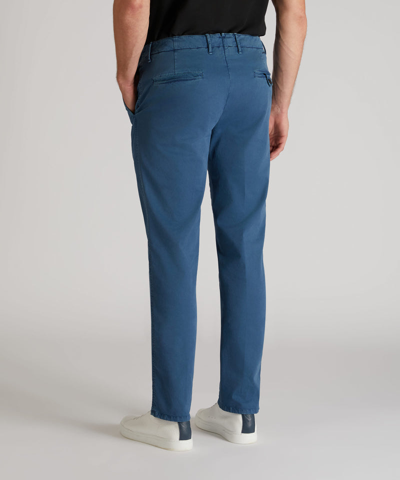 Slowear Pantalone Slim Fit In Gabardina Stretch Certificata