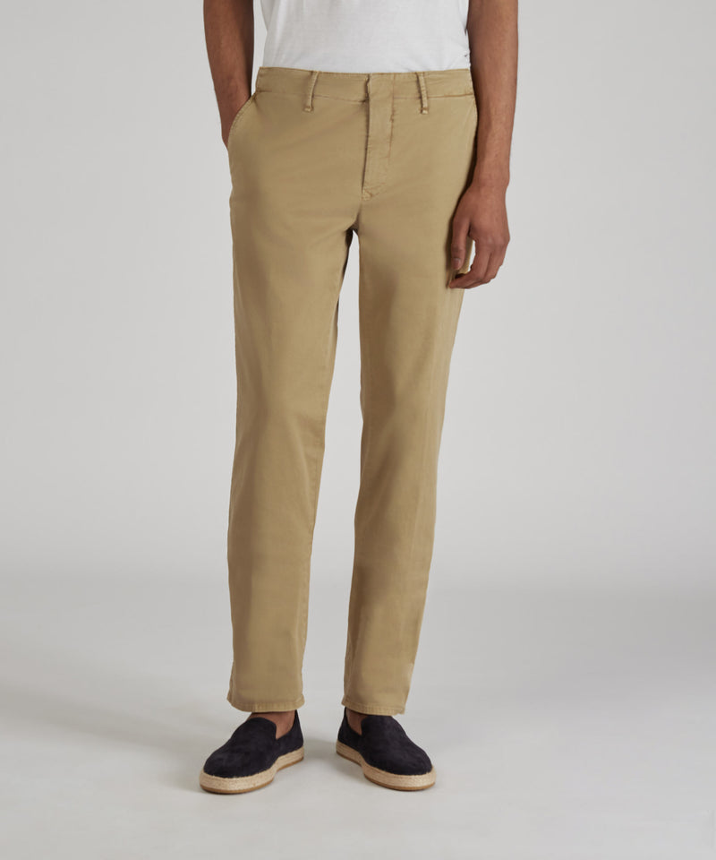 Slowear Pantalone Slim Fit In Gabardina Stretch Certificata