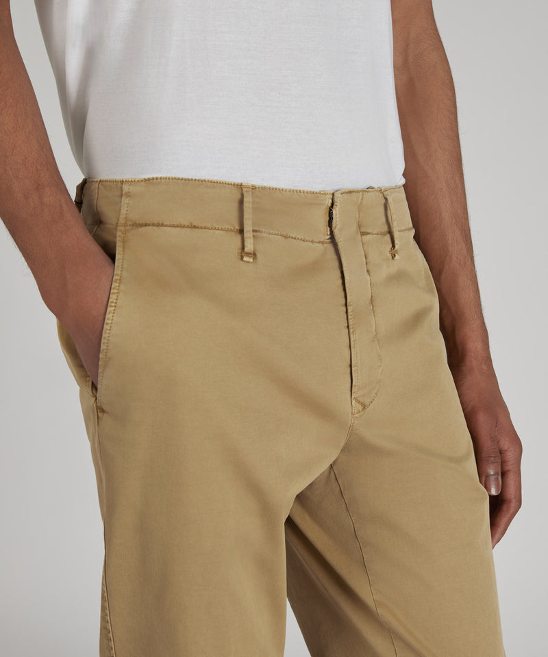 Slowear Pantalone Slim Fit In Gabardina Stretch Certificata