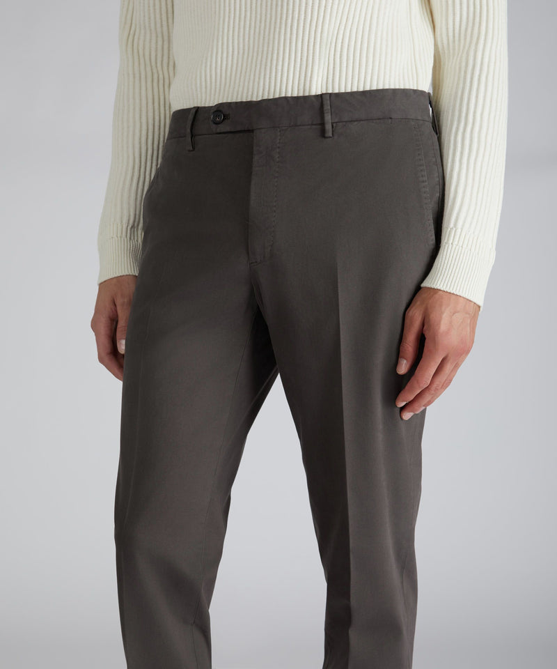Slowear Pantalone Tapered Fit In Cotone E Lyocell