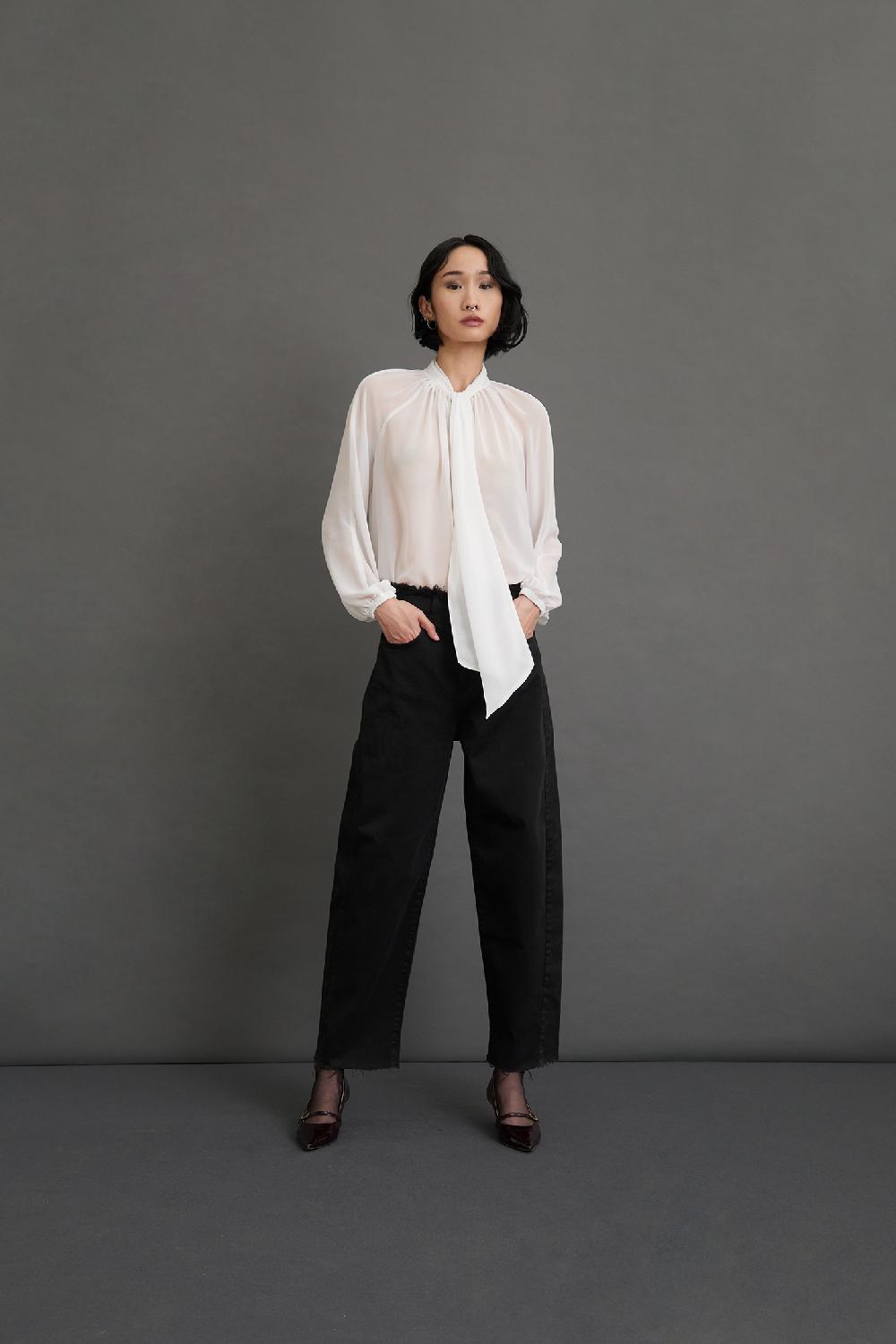 Soallure BLUSA CON COLLO A SCIARPA E MANICHE LUNGHE