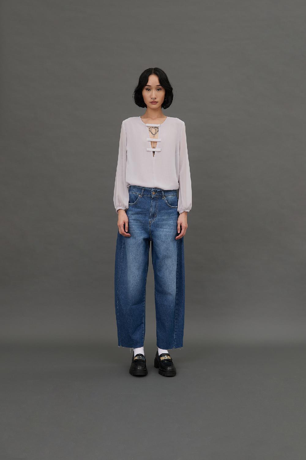 Soallure BLUSA CON SCOLLO A V PROFONDO E FIOCCHETTI