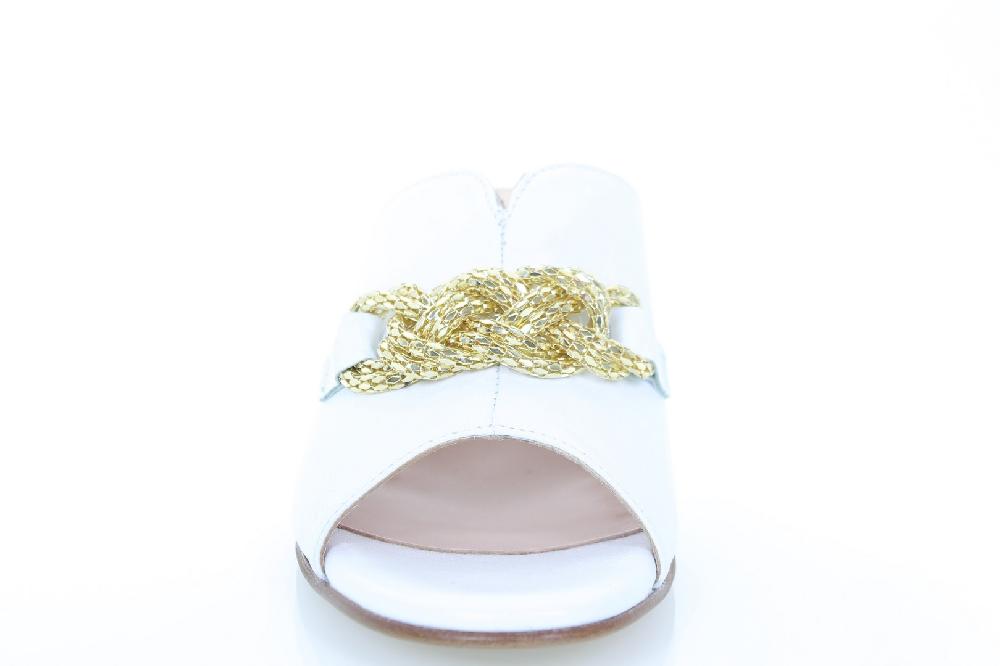 Soffice Sogno Sabot In Pelle Con Access. Catena