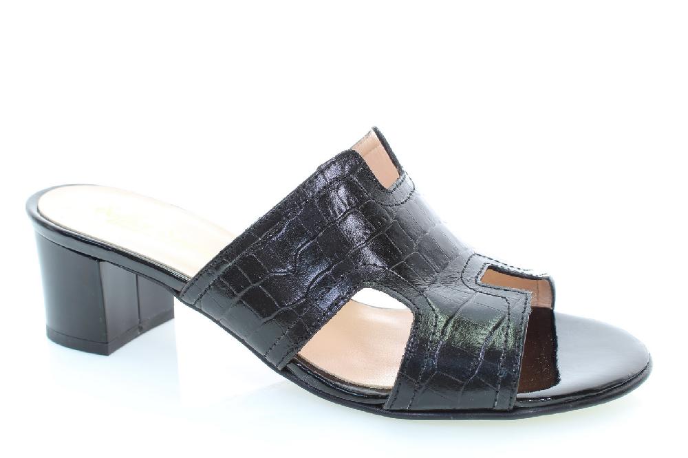 Soffice Sogno Sabot Spuntato In Pelle Suola Cuoio