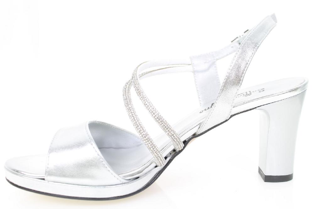 Soffice Sogno Sandalo Elegante In Pelle Laminata