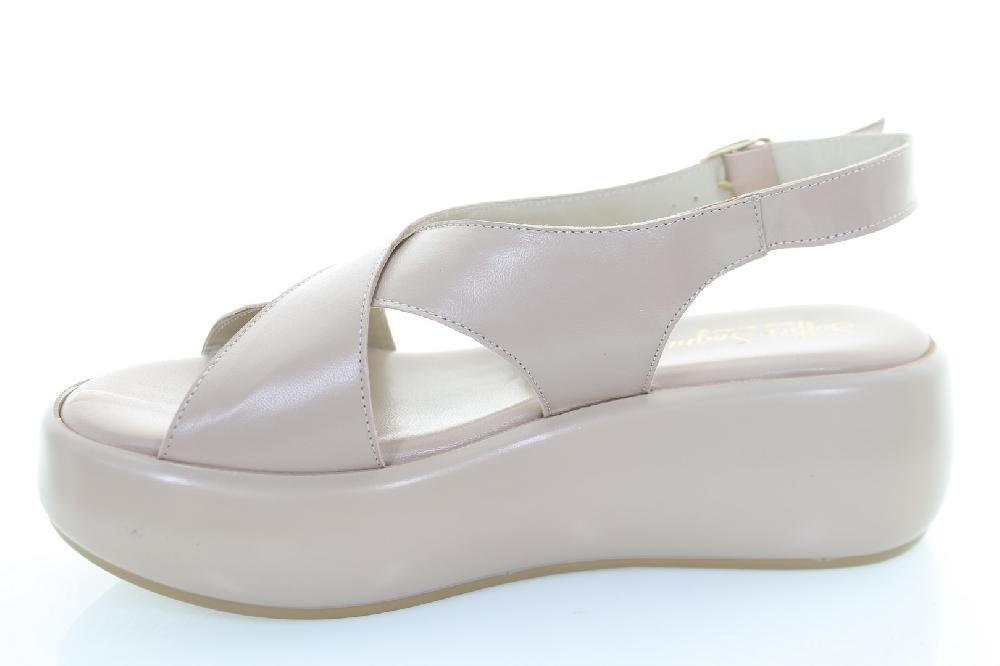 Soffice Sogno Sandalo In Pelle A Fasce Incrociate