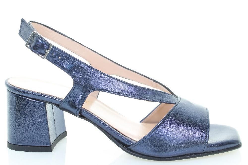 Soffice Sogno Sandalo in pelle laminata