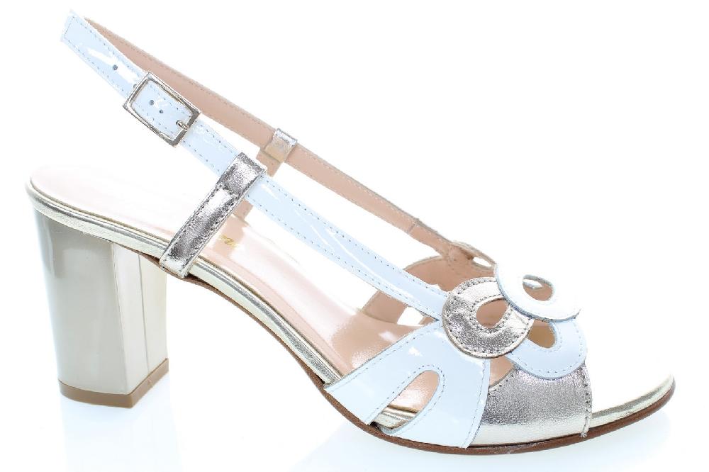 Soffice Sogno Sandalo in pelle laminata e vernice