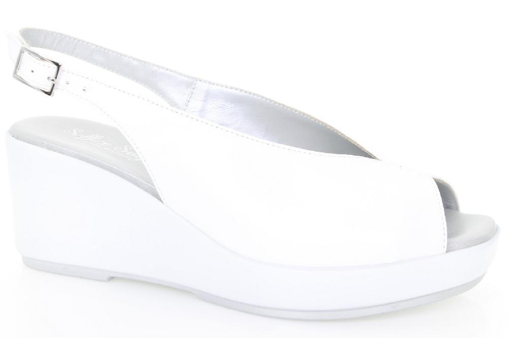 Soffice Sogno Sandalo In Pelle Su Zeppa