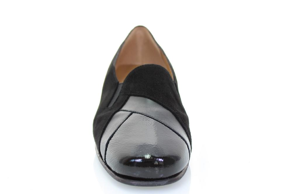 Soffice Sogno Scarpa Accollata In Camoscio