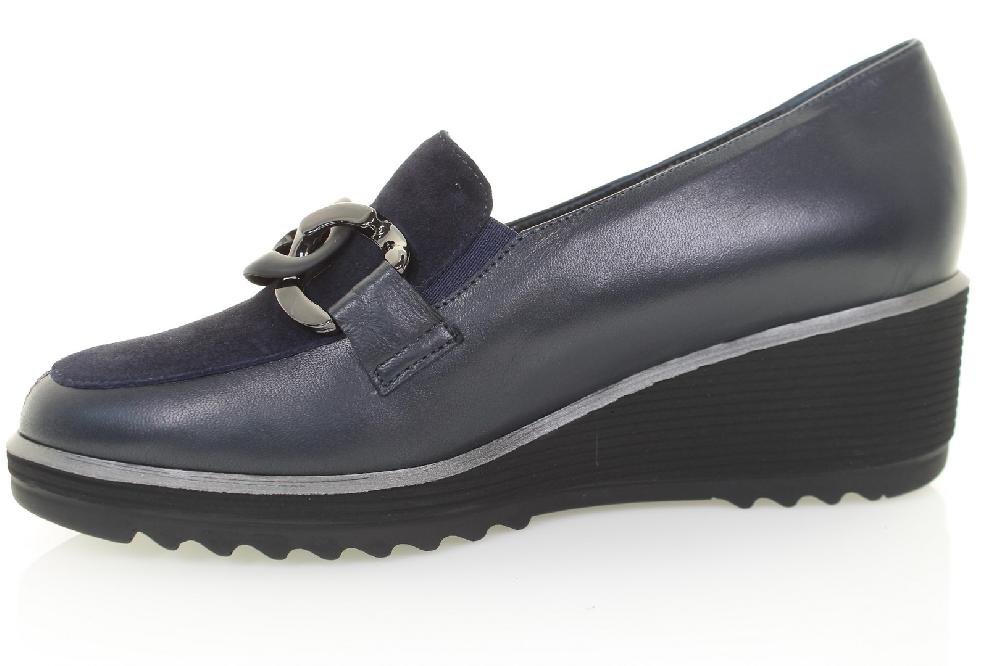 Soffice Sogno Scarpa Accollata In Pelle