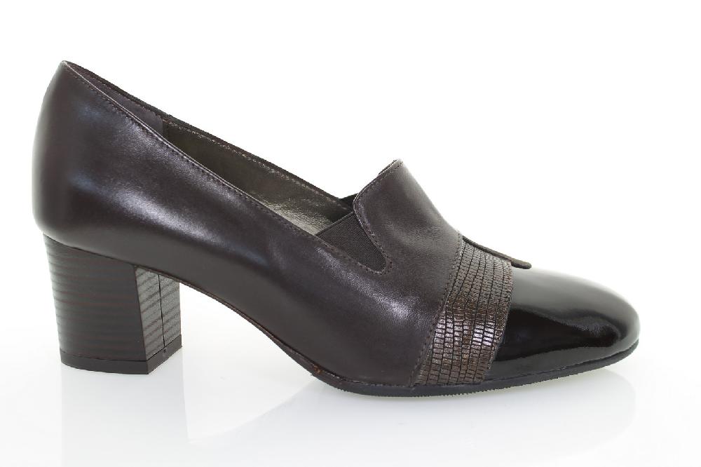 Soffice Sogno Scarpa In Camoscio Accollata