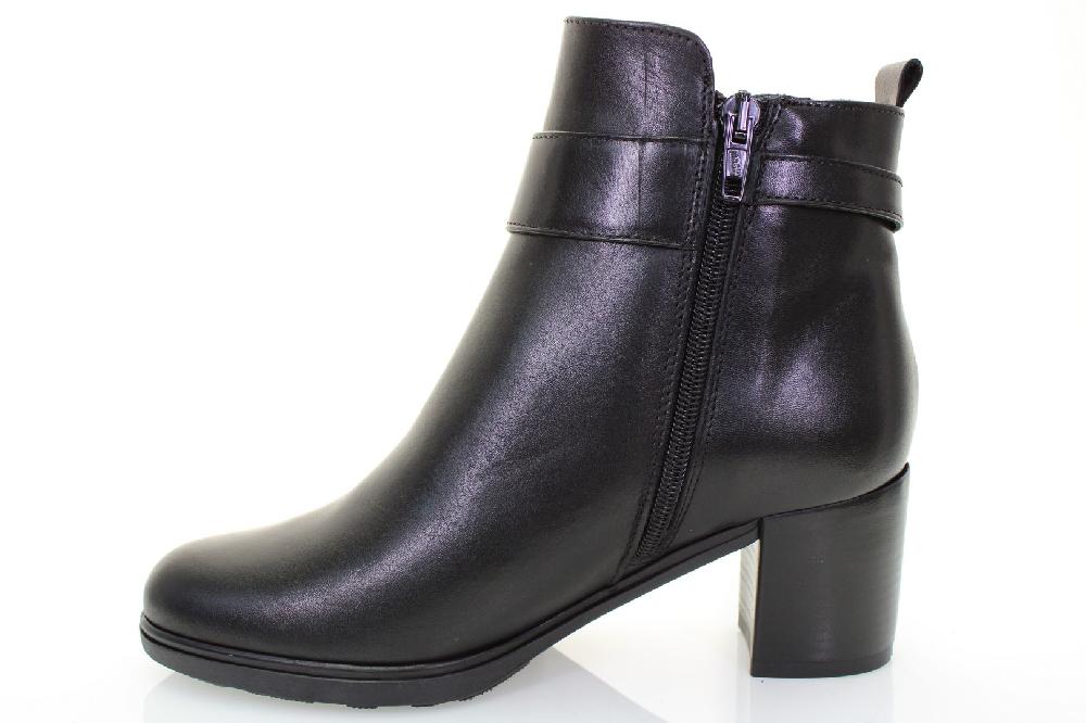 Soffice Sogno STIVALETTO IN PELLE CON ORNAMENTO