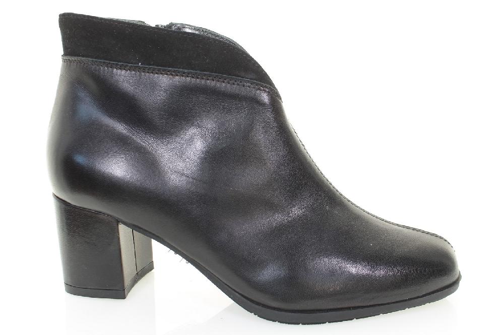 Soffice Sogno Stivaletto in pelle tacco ricoperto