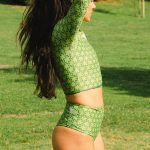 Sort Of Looser Eco-Crop Top_Flowers