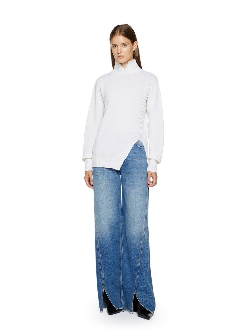 Space Simona Corsellini Maglia Con Collo Alto Aperto E Spacco Obliquo Nel Davanti