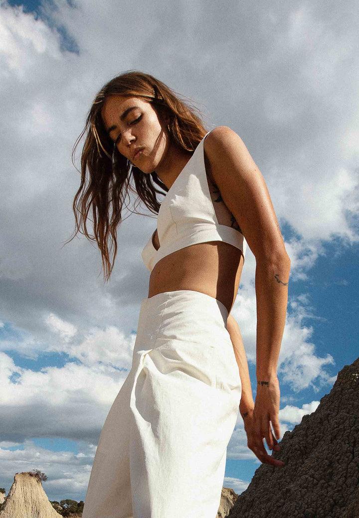 Spatarella Crop Top Donna In Misto Cotone Bianca Con Bottoncini Posteriori