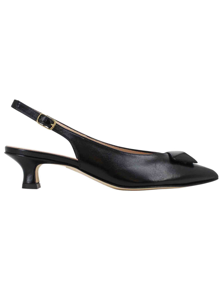 Spatarella Decollete slingback donna in pelle nera con tacco basso ed accessorio in tinta