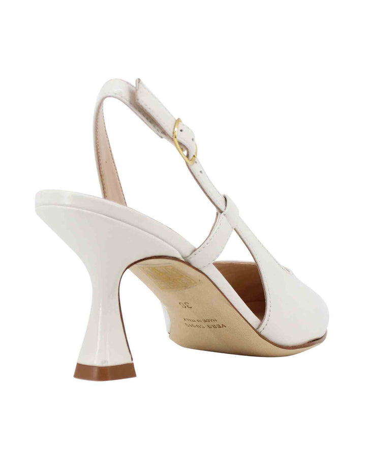 Spatarella Decollete Slingback Donna In Pelle Off White Con Tacco Alto E Scollo Asimmetrico