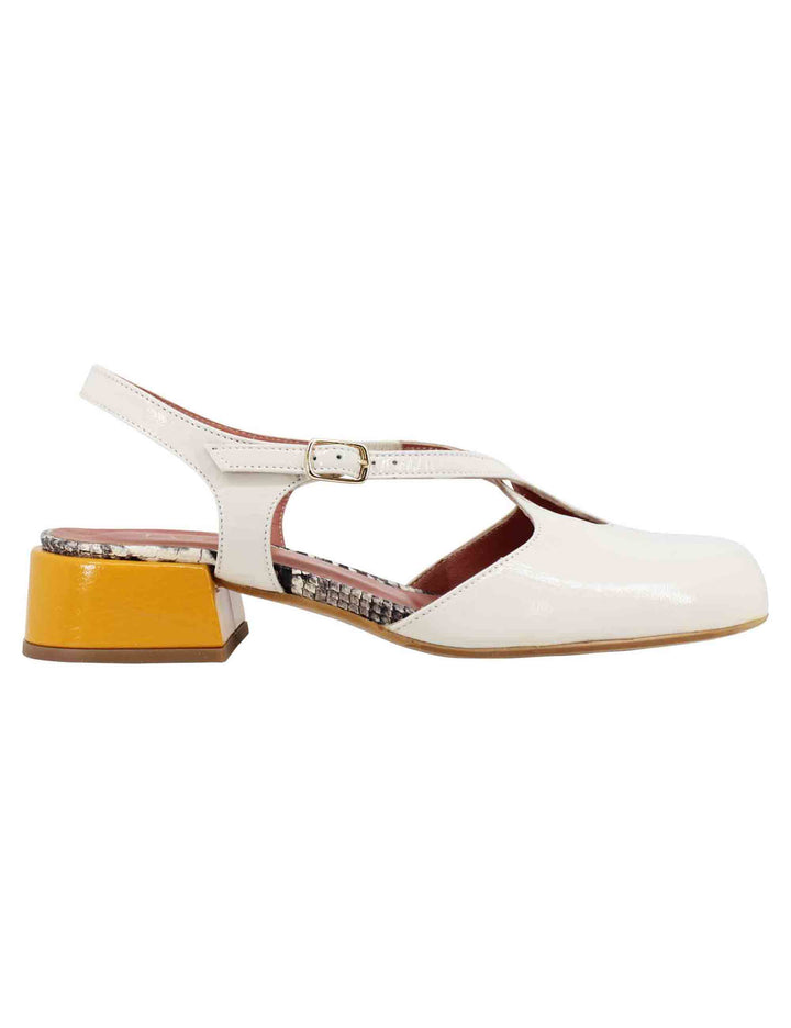 Spatarella Decollete Slingback Donna In Vernice Off White Con Punta Tonda