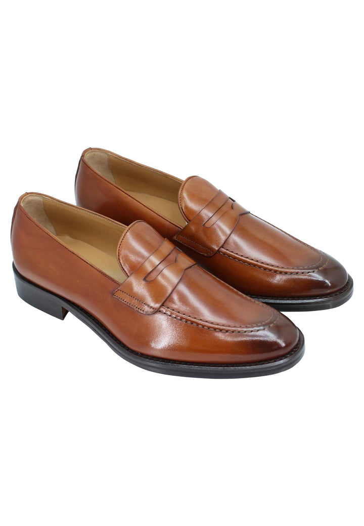 Spatarella Mocassini Uomo In Pelle Cuoio Con Punta Affusolata E Suola In Cuoio