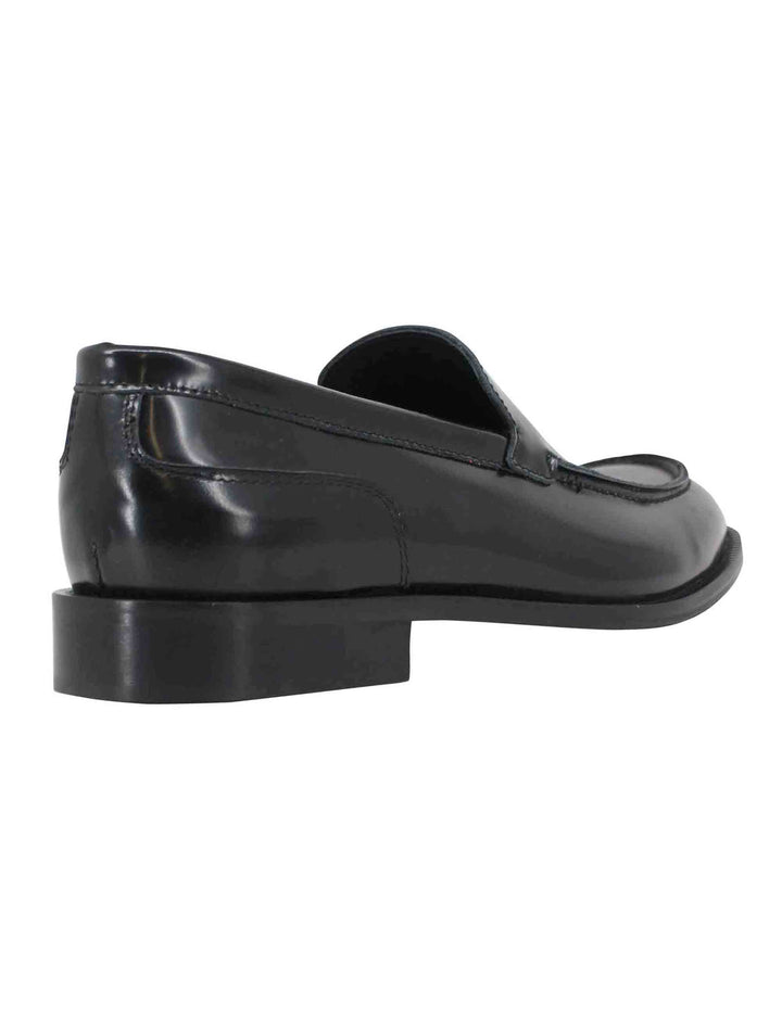 Spatarella Mocassini Uomo In Pelle Nera Con Patta Liscia A Suola In Cuoio Cucita