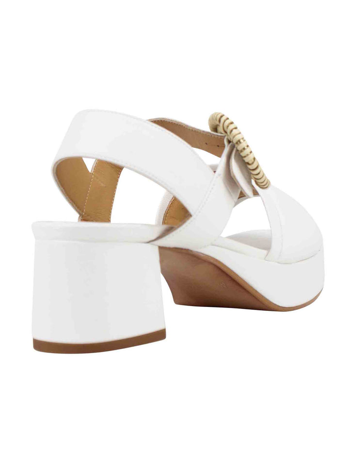 Spatarella Sandali Donna In Pelle Bianca Con Fibbia Rivestita E Tacco E Plateau