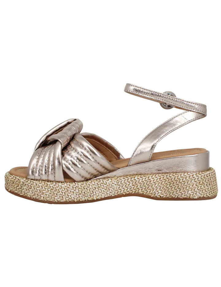 Spatarella Sandali Donna In Pelle Laminata Platino Con Zeppa In Corda E Cinturino Alla Caviglia
