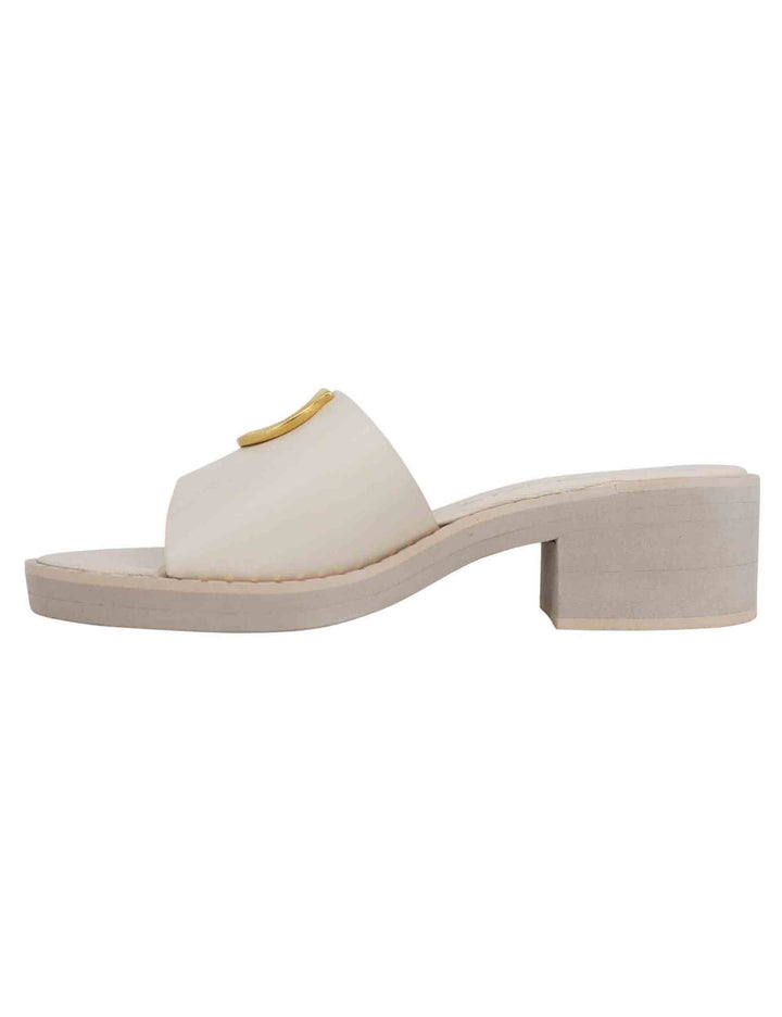 Spatarella Sandali Donna In Pelle Off White Con Borchia Oro E Suola In Gomma Ultra Leggera