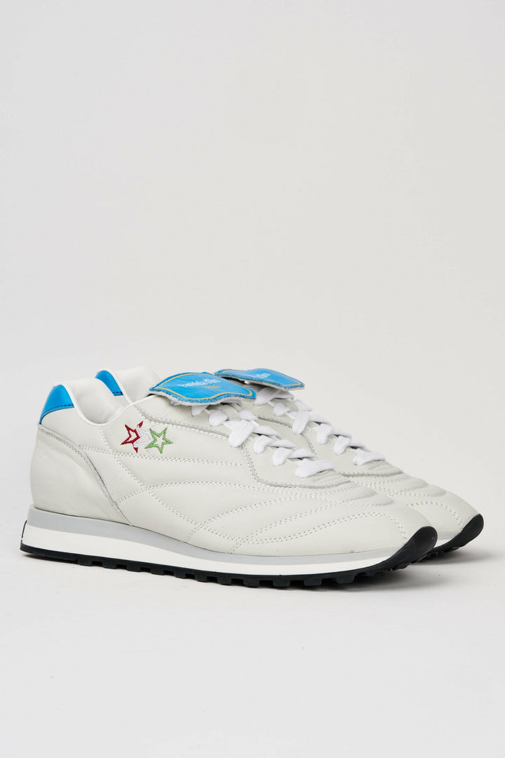 Spatarella Sneakers Uomo Pitch In Pelle Bianca E Celeste Con Stelle Cucite