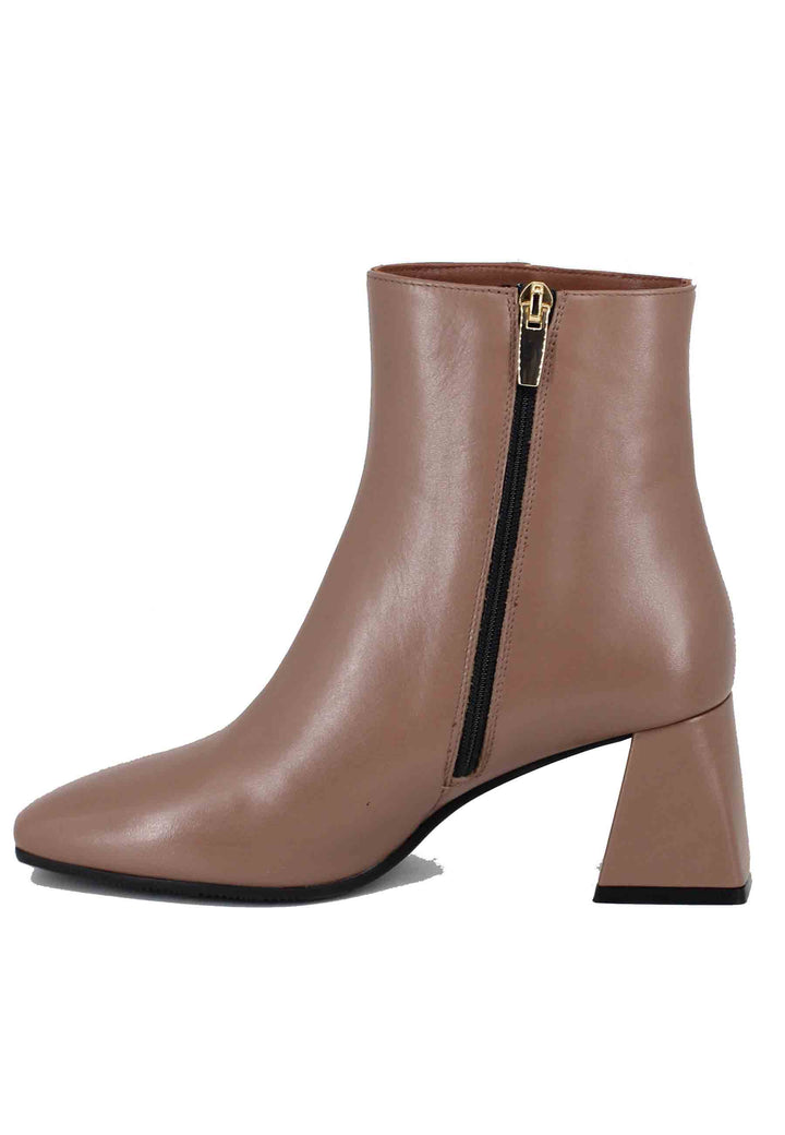 Spatarella Stivaletti Donna In Pelle Taupe Con Morsetto In Oro