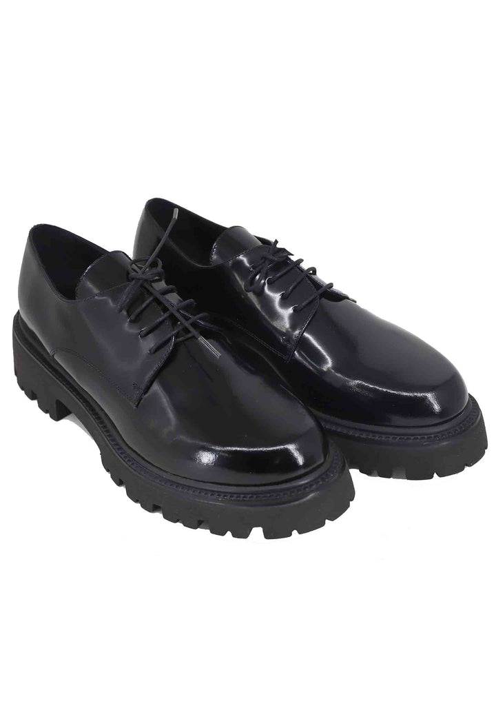 Spatarella Stringate Donna In Pelle Lucida Nera Con Punta Tonda