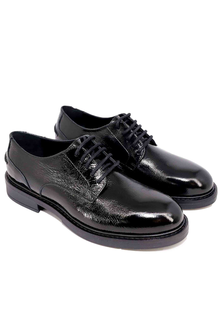 Spatarella Stringate Donna In Pelle Naplack Nero Con Suola In Gomma E Tacco Basso