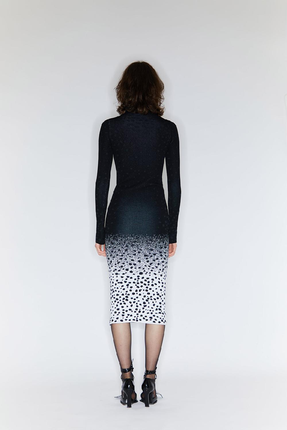 Ssheena Kollol — Abito In Maglia