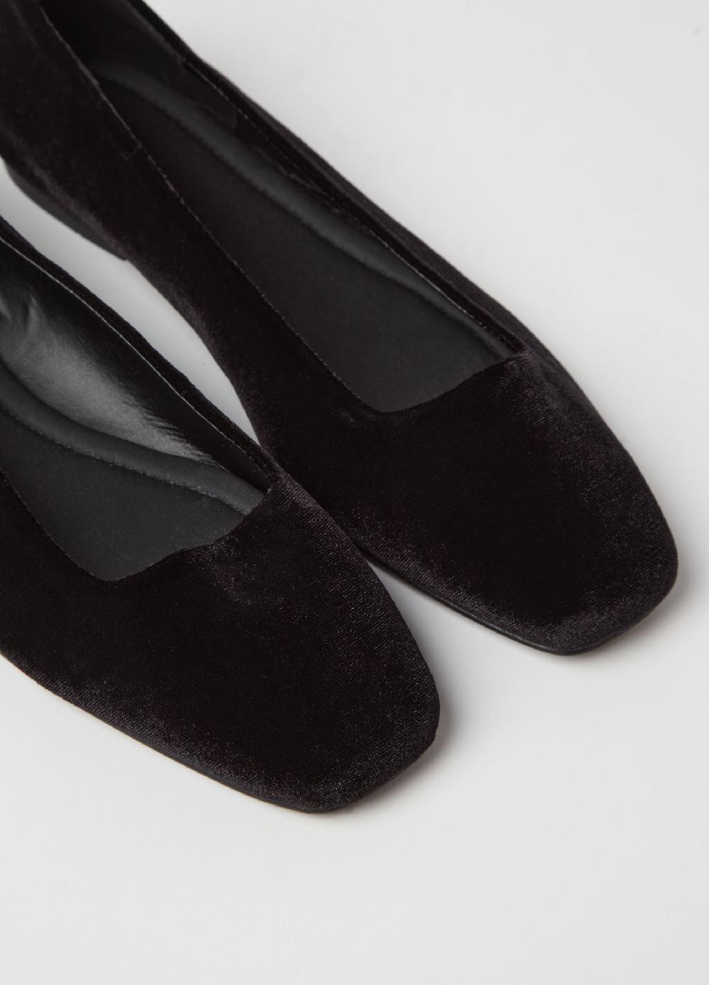 Stefanel Ballerina In Velluto Con Cinturino In Strass