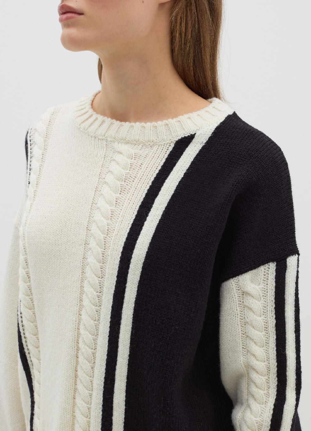 Stefanel Pullover In Cordonetto Con Intarsio Bicolore