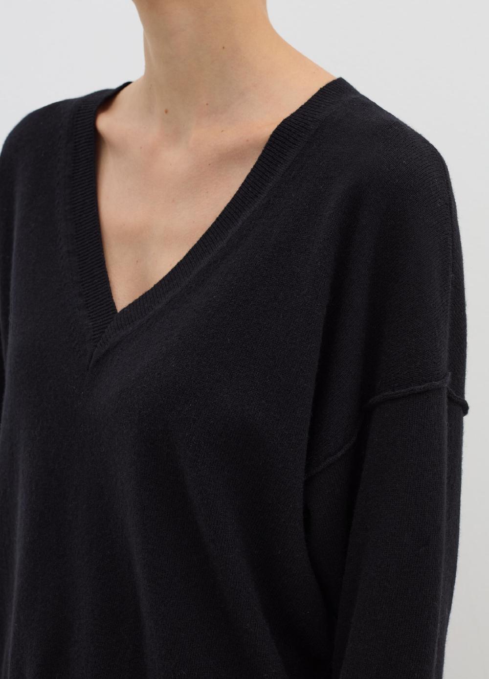 Stefanel Pullover In Lana Viscosa E Cashmere Con Scollo A V