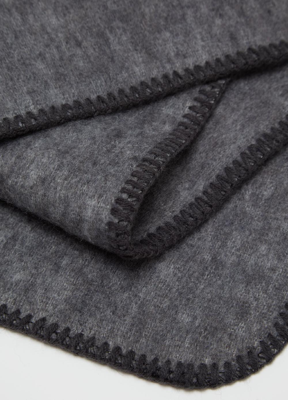 Stefanel Sciarpa In Punto Cavallo Con Cuciture A Contrasto